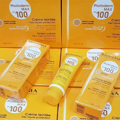 کرم ضد آفتاب بیودرما مدل photoderm max حجم 40 میل